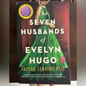 The seven husbands of Evelyn Hugo
